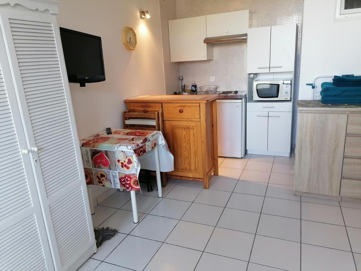 Ground Floor Studio With Access To Beach And Pool Le Barcarès Esterno foto